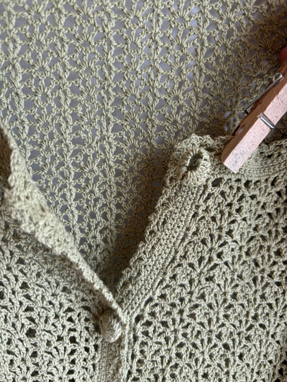 Light Green Crochet Button-Up Cardigan - Picture 4 of 5